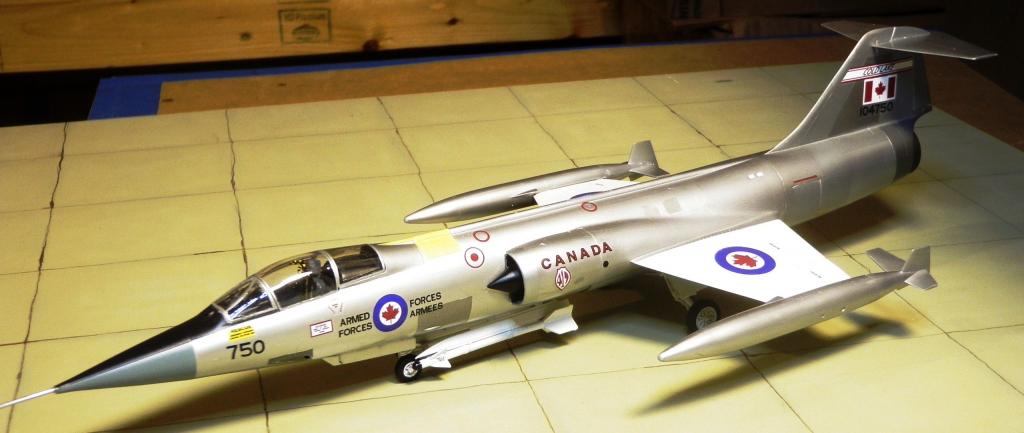 REVELL    1:48  F-104G STARFIGHTER RCAF  RMX5324