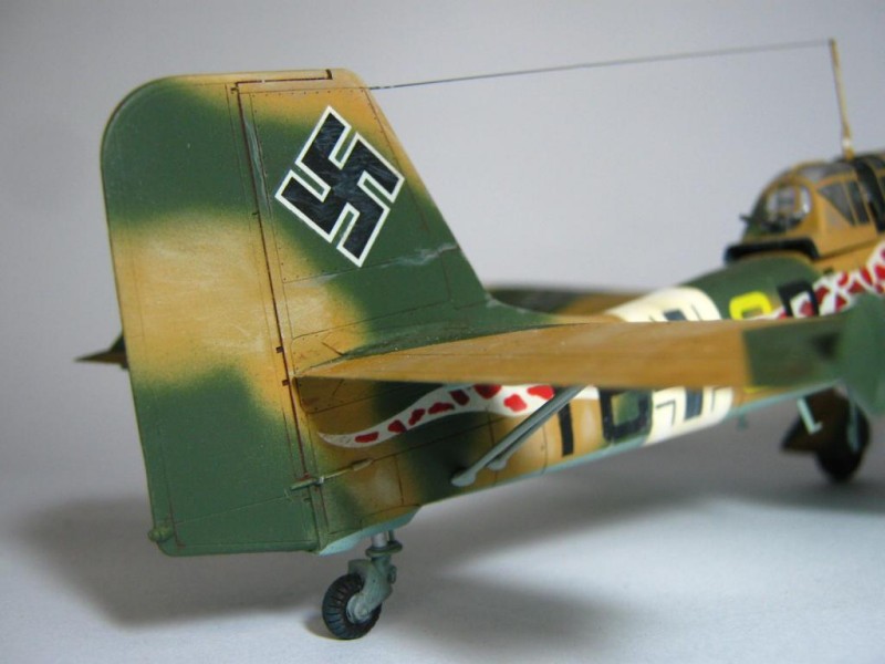 Junkers Ju-87 R-2 Stuka ‘Desert Snake’ - 1/48 Hasegawa Ju 87 - iModeler