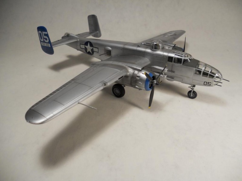 Hasegawa 1/72 Scale B-25J - B-25 Mitchell - IModeler