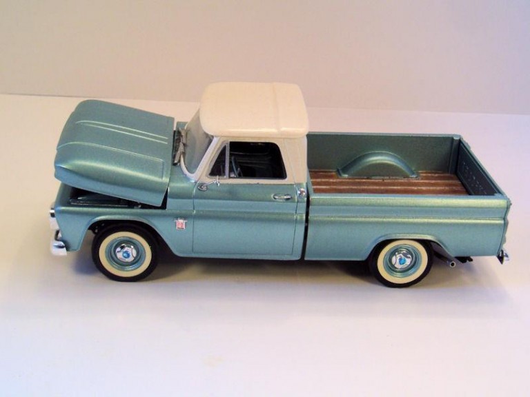 Revell 1/25 1964 Chevy Pickup - Chevrolet - iModeler