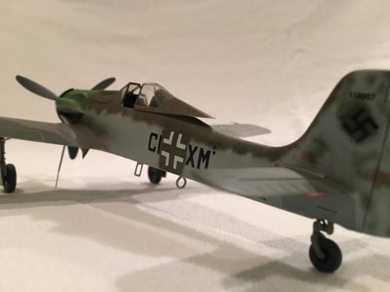 Focke Wulf Ta 152 C 0 V7 Werk No 110007 1 48 Fw 190 Hobby Boss