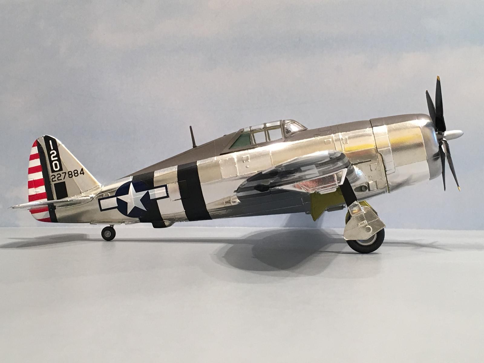 460th HA8458 Hobby Master P-47D Thunderbolt 1/48 Model Bonnie USAAF 348th FG 