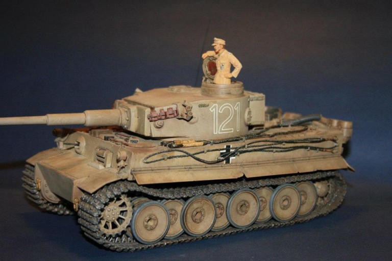 Tiger I Ausf Afrika - 1/35 Pz.Kpfw. VI Tamiya - iModeler