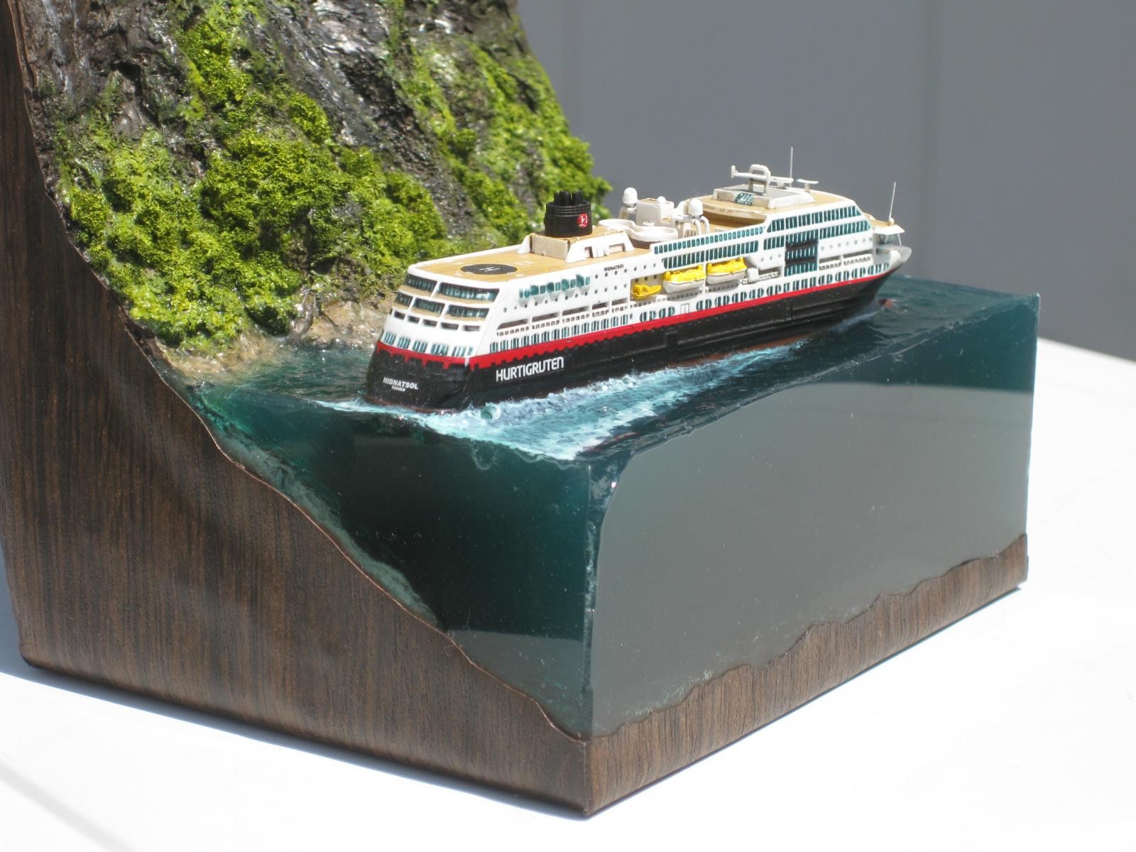 Maquette Navire MS Trollfjord - Echelle 1/1200 - Revell - Maquettes bateau  - Creavea
