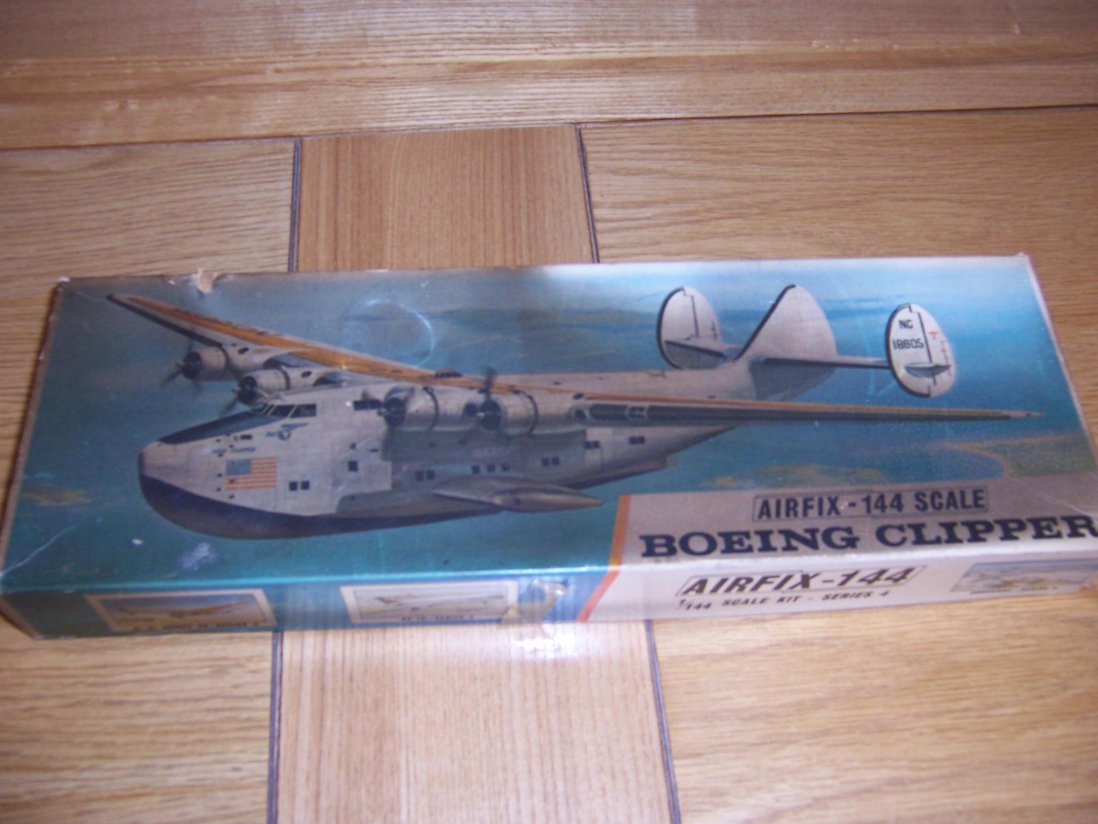 NEW Vintage Model Kit 1/144  Military AirFix Trans Atlantic Clipper Plane