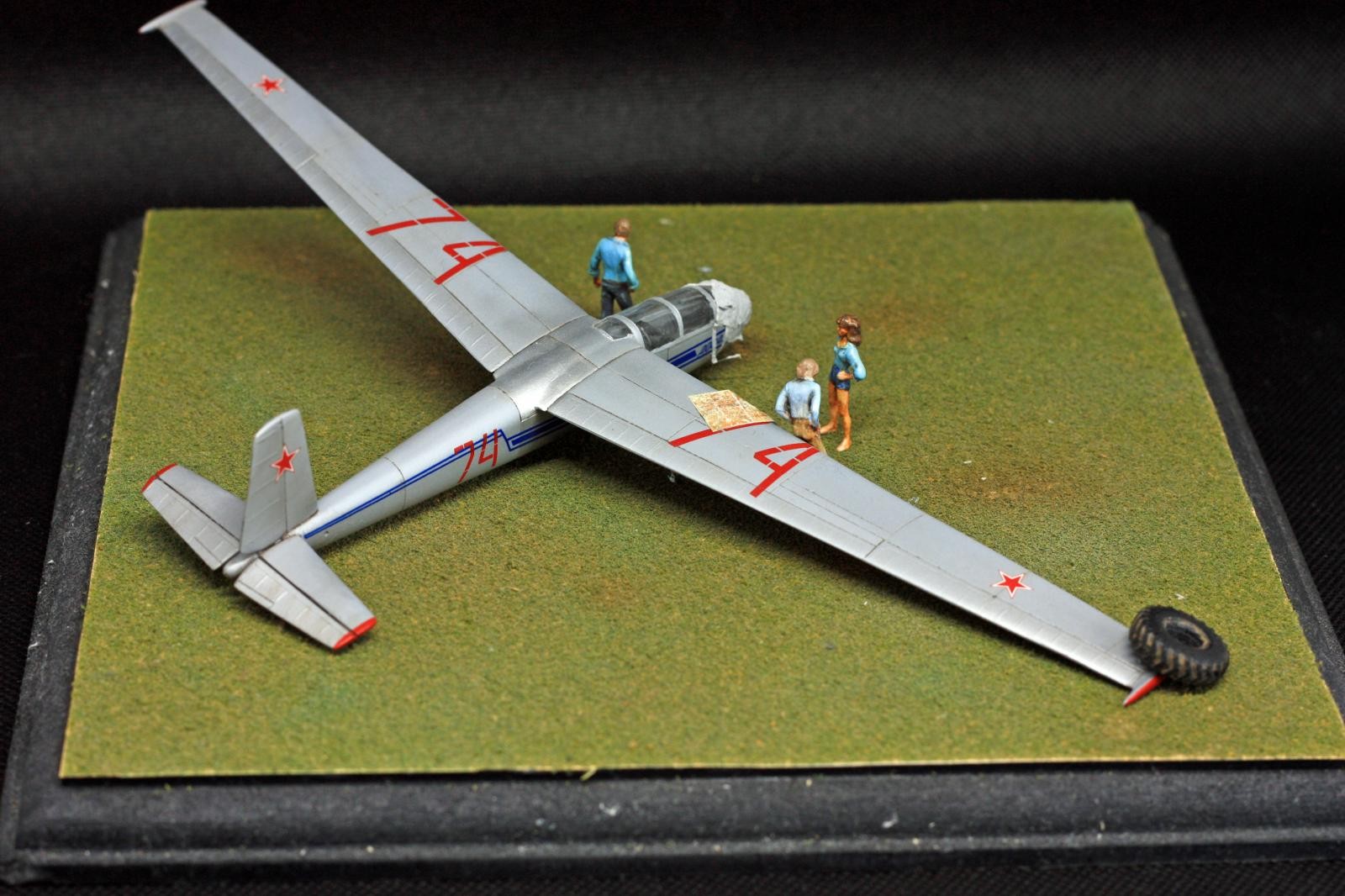Details about   Special Hobby Models 1/72 LET L-13 BLANIK Czech Glider 
