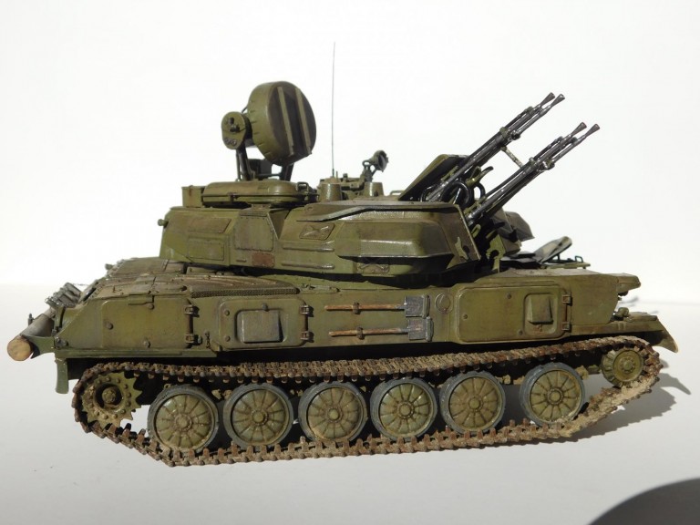 Meng RUSSIAN ZSU-23-4 Shilka Self-Propelled Anti-Aircraft Gun 1/35 ...