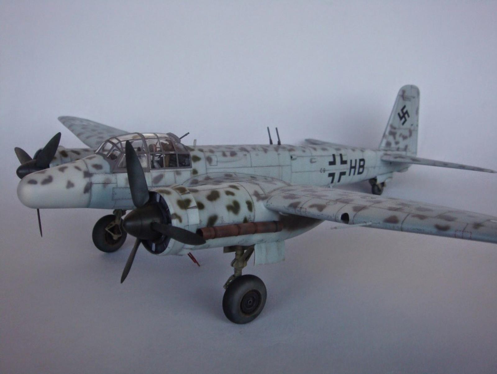 Dragon Ju 88 G-6: The Berlin Effect - 1/48 - iModeler