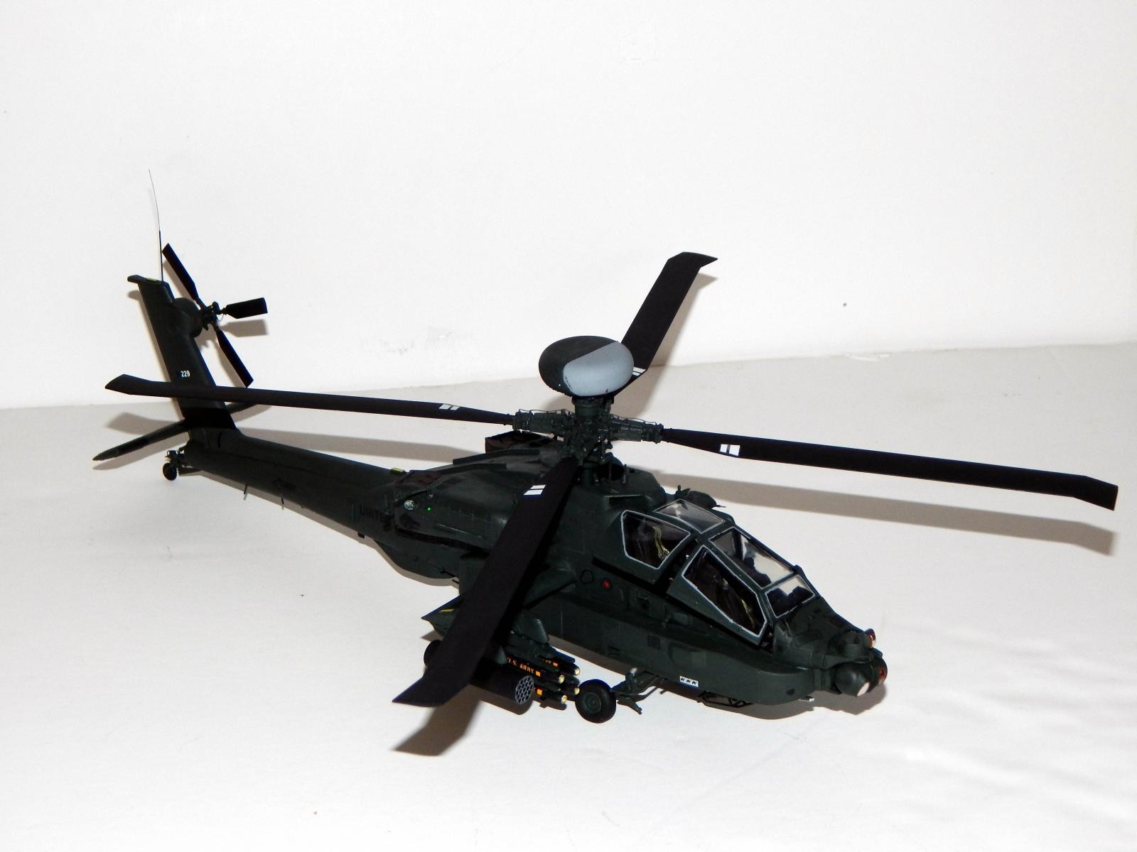 1/48 Hasegawa AH-64D Apache Longbow Helicopter - iModeler