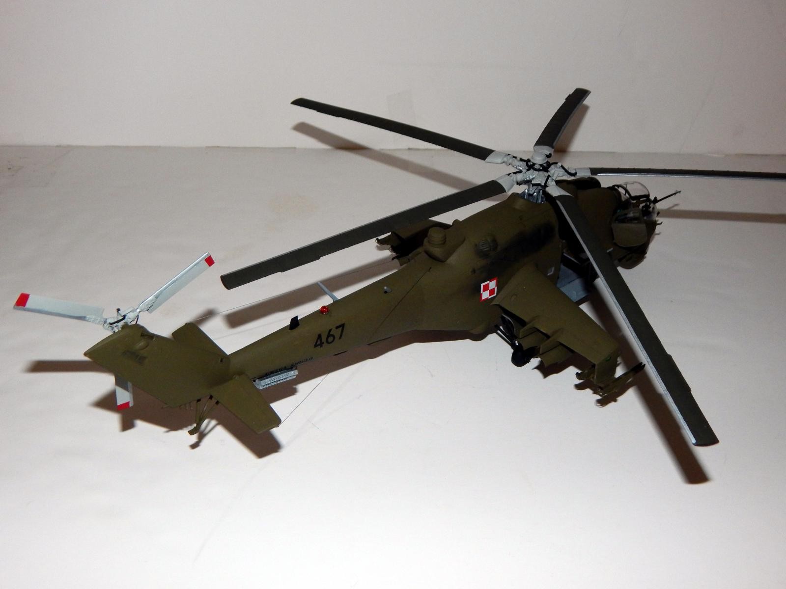 1/48 Revell Mi-24D HIND Attack Helicopter - Mi-24 - iModeler