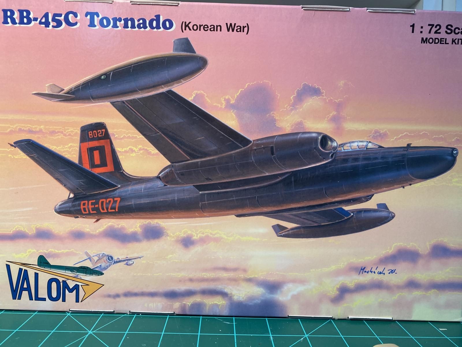Details about   Caracal Models 1/72 72069 x RB-45 Tornado decals 