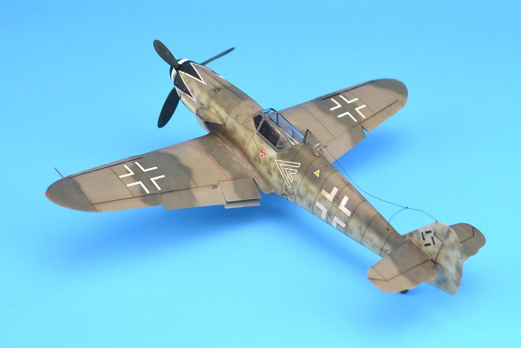 Premium Hobbies Bf 109 G-14 Black Tulip 1:72 Plastic Model