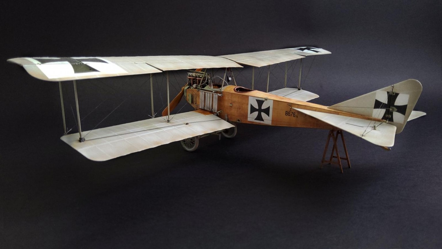 Albatros BII Wingnut Wings 1/32 - B.II Biplane - IModeler