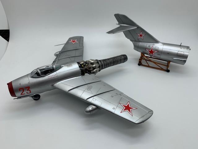 MASTER AM32068-1:32 MiG-15 & MiG-15bis gun barrels set,antenna base & Pitot