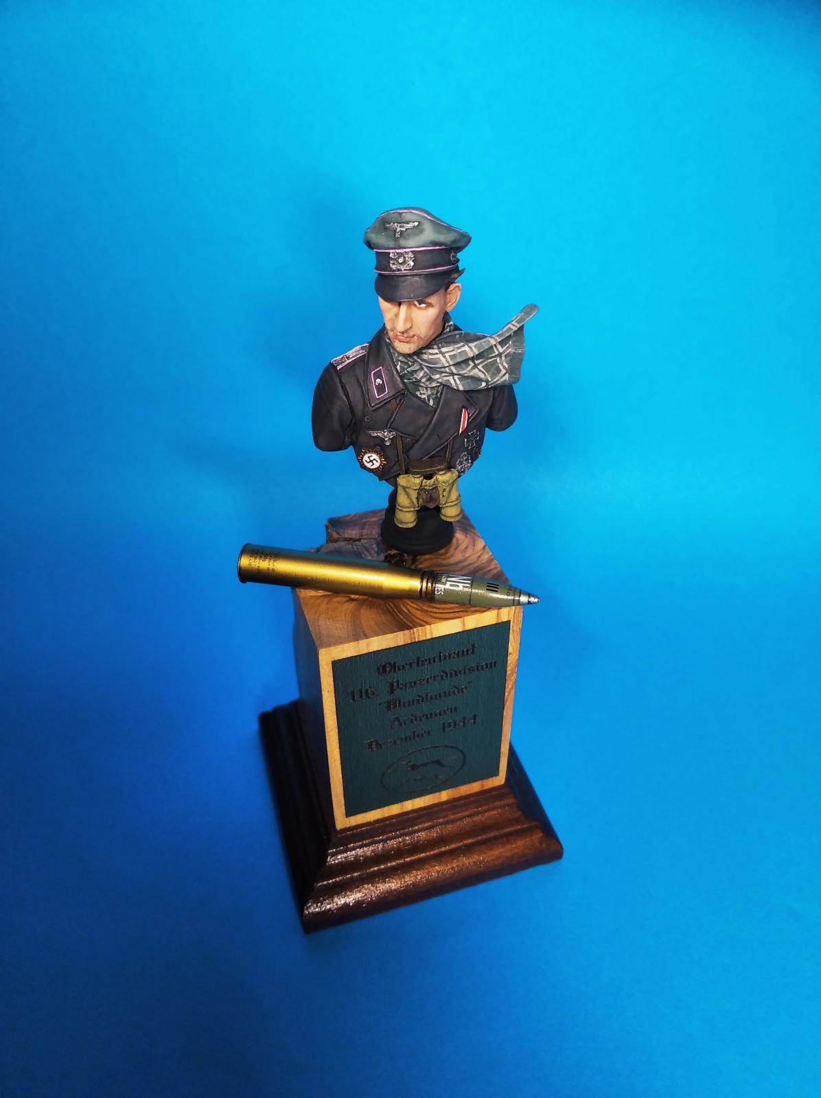Officer 116 Pz Div Windhund ALPINE MINIATURE B001 1/16ème maquette char  promo