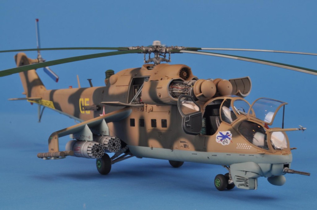 Zvezda 1/48 Mi-24 Hind - Hasegawa - iModeler