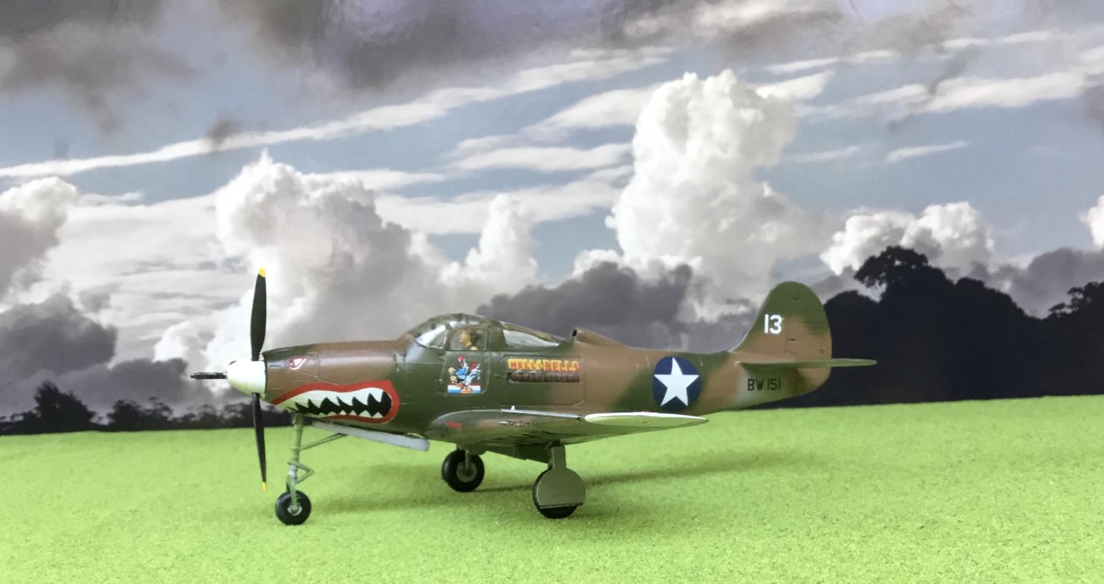Bell P-39/ P-400 Airacobra - Guadalcanal camouflage pattern paint masks  (for Kitty Hawk Model and Special Hobby kits) TopNotch 32-M108