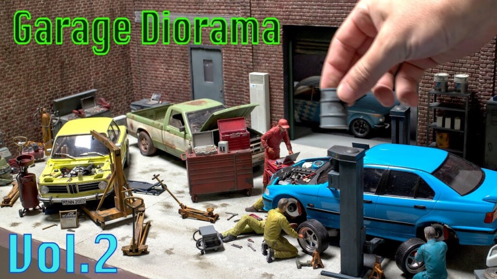 video-building-a-garage-diorama-v-2-1-24-scale-model-car-diorama