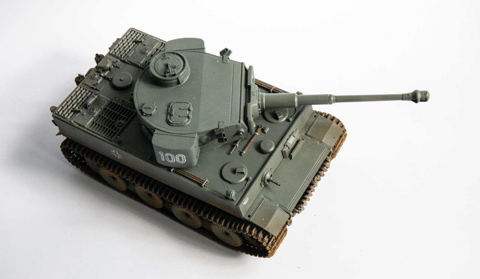 Dragon 1/35 Pz.Kpfw VI Ausf. E Tiger I Initial Production - iModeler