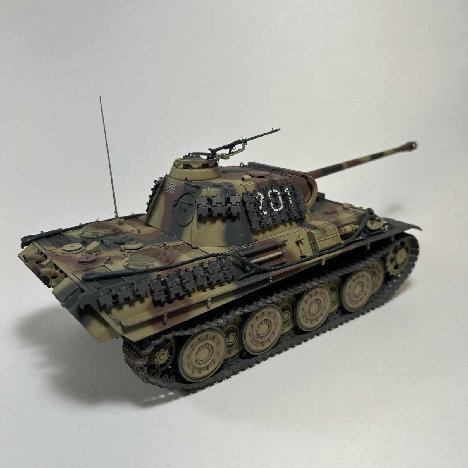 Tamiya 1/35 Pz.Kpfw.V Ausf.G - Panther Panzer Pz.Kpfw. V - iModeler