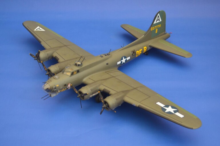 Old-skool Monogram Classic: The 1/48th B-17G Flying Fortress - 1/48 B ...